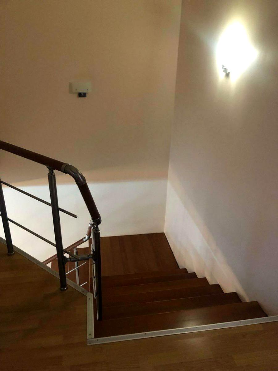 1822674466886656