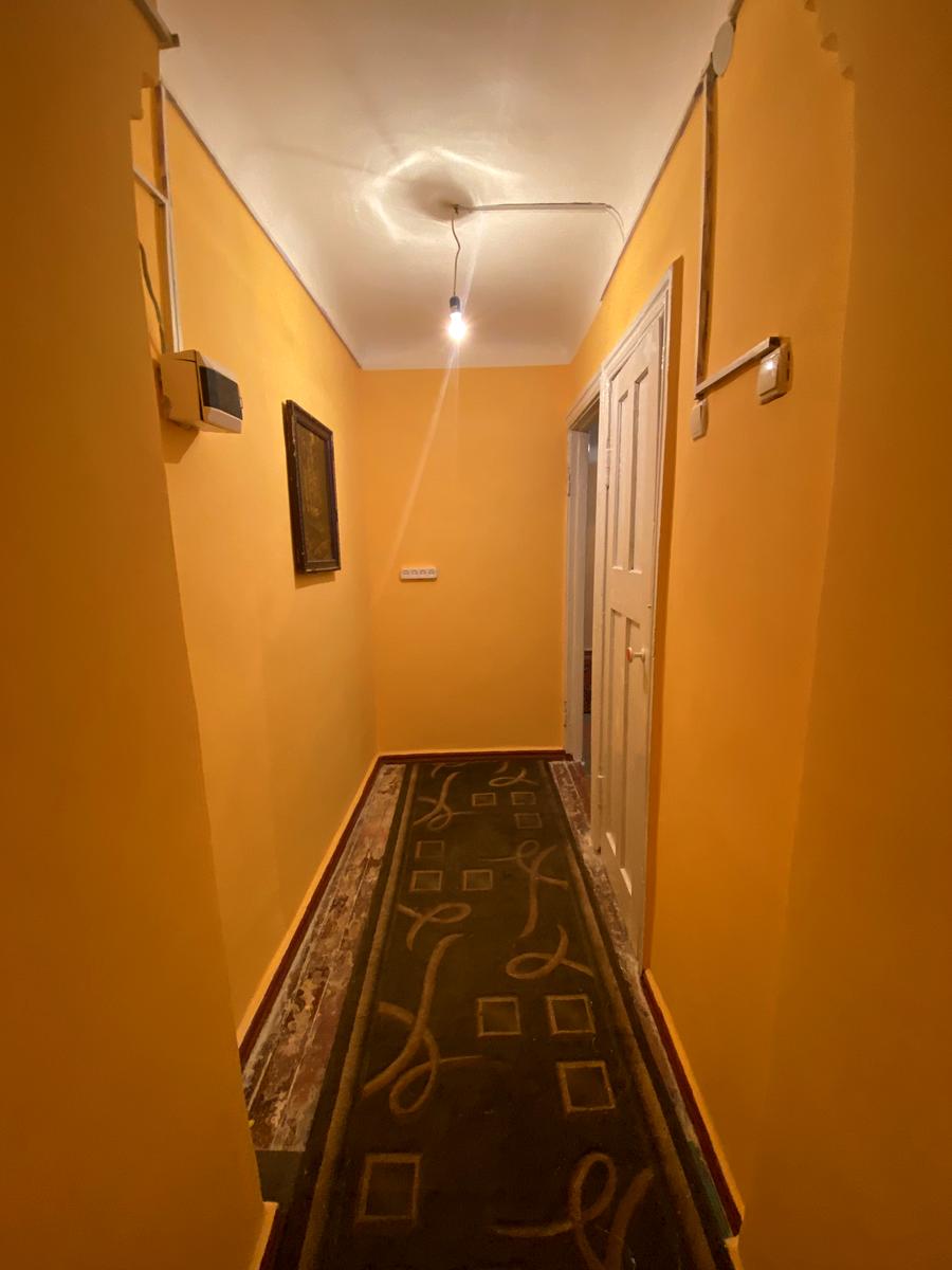 1839880963253656