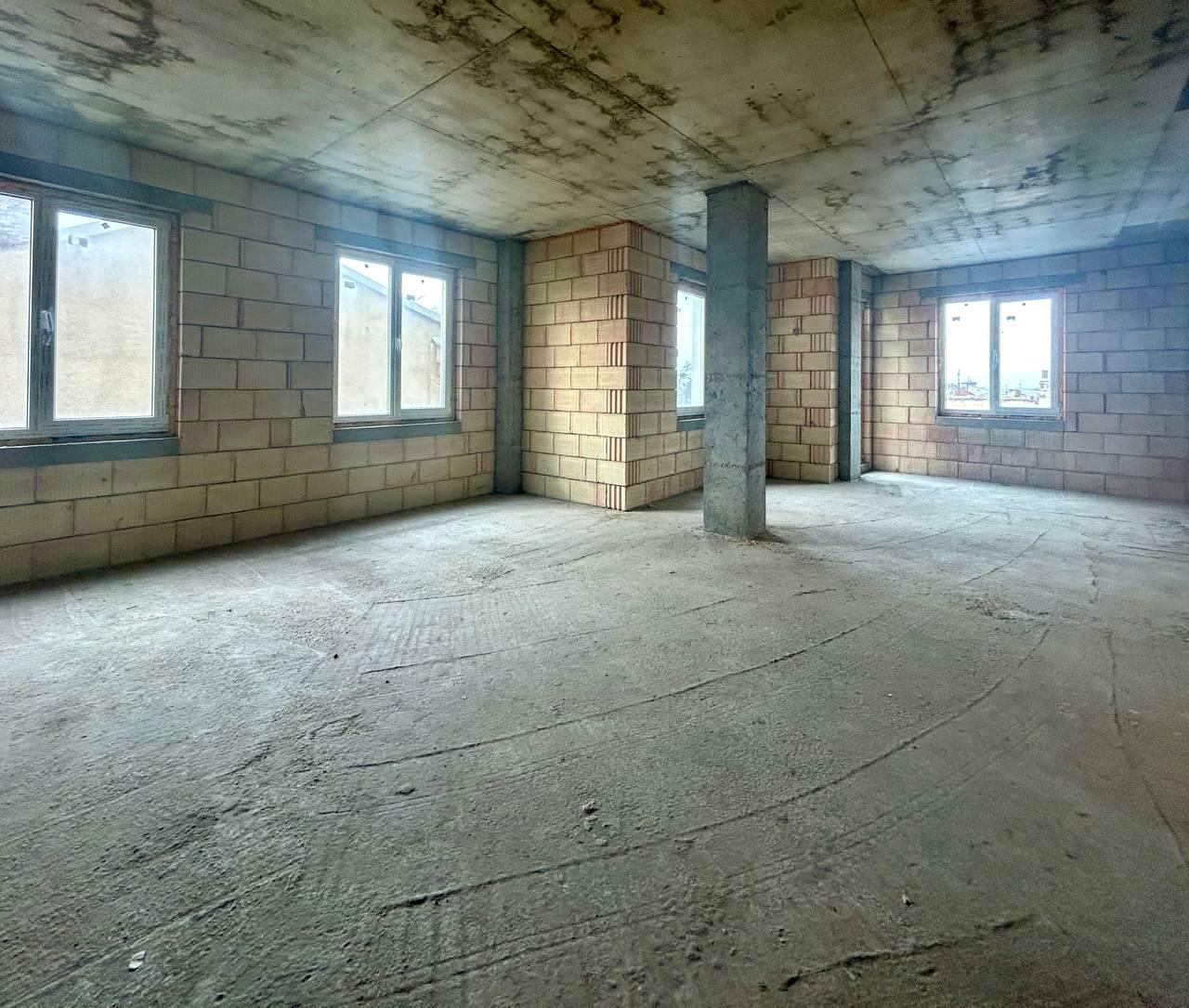 1828296007364657