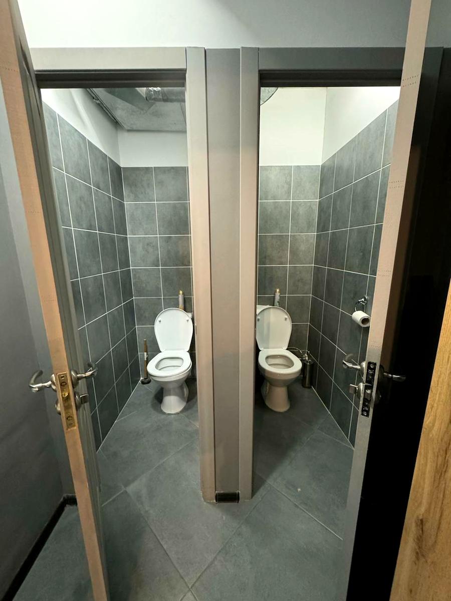 1823221378101660