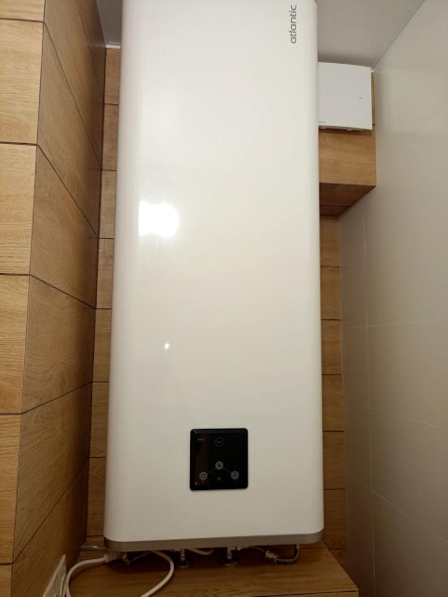 1842895601971661