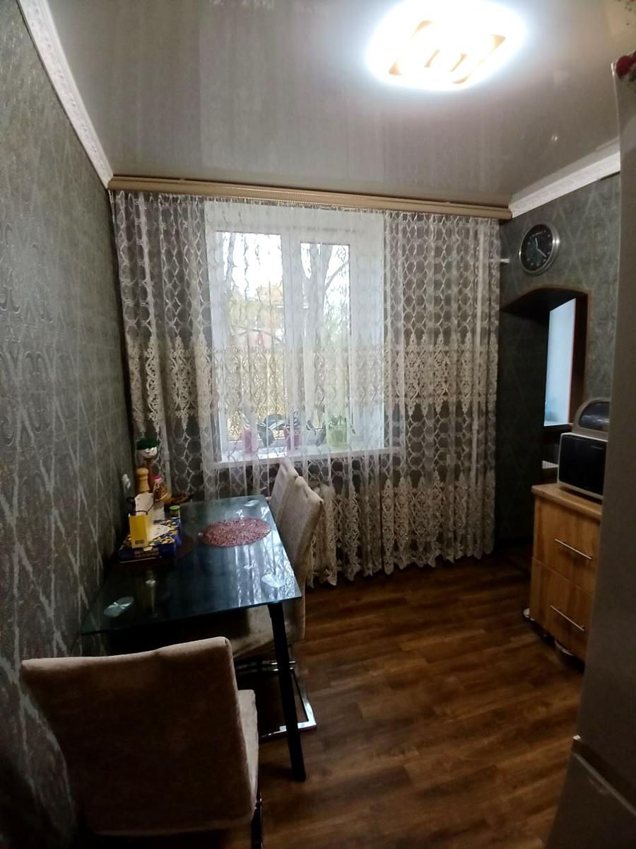 1814520477610664