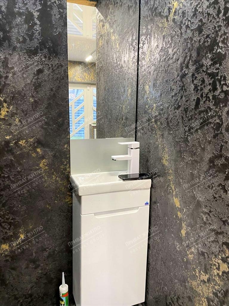 1831275420310067