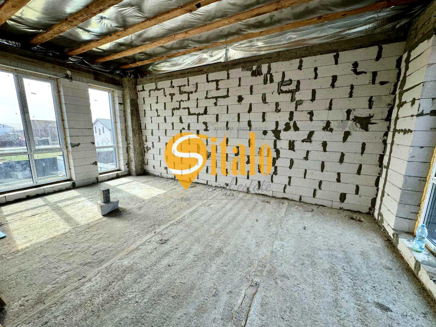 1835254741724675