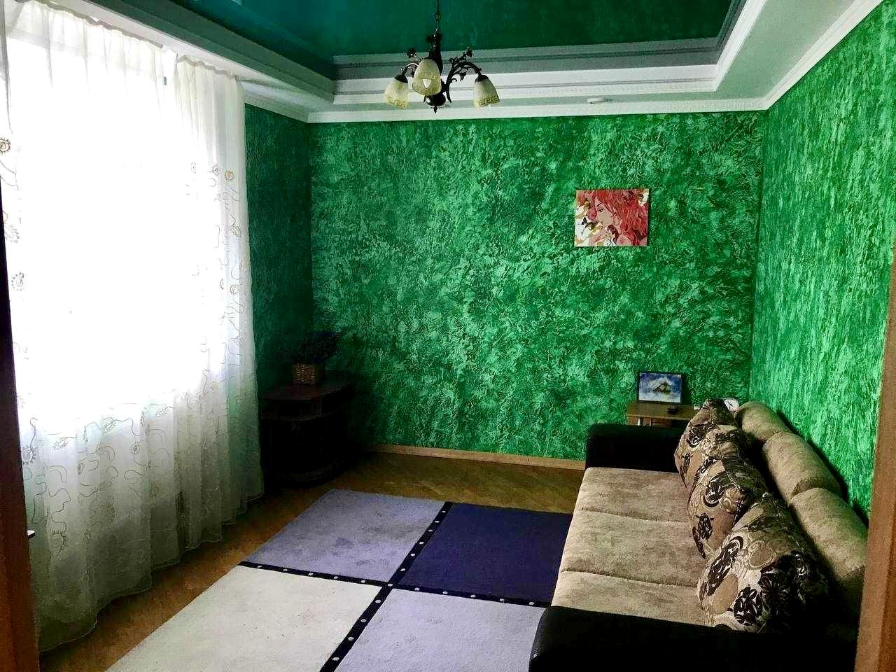 1844700785056675