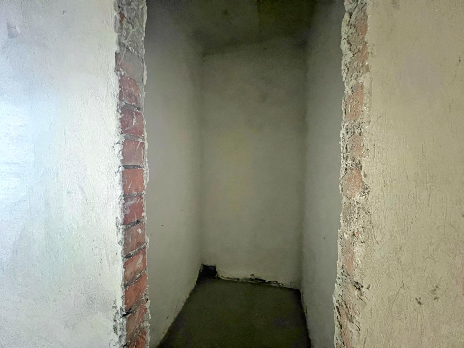 1842705798417678