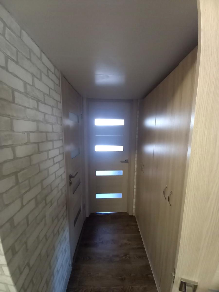 1842957680091679