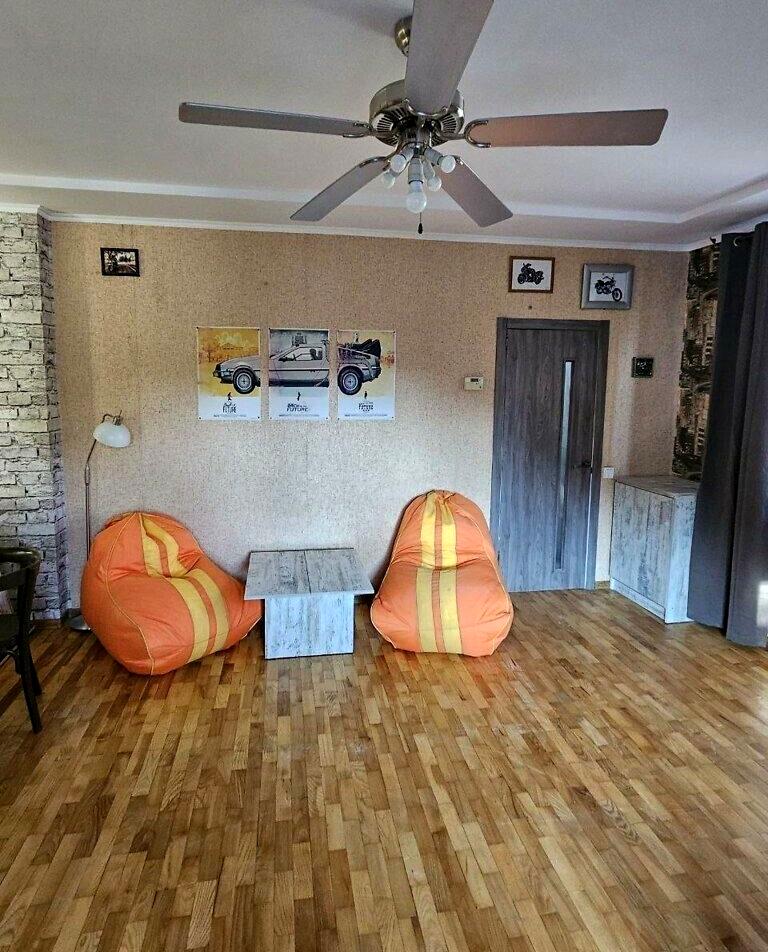 1837995712534680