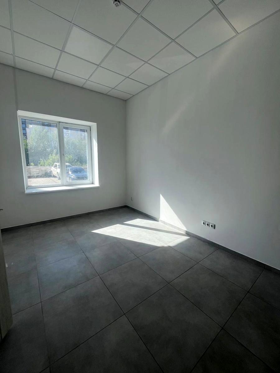 1842235784515681