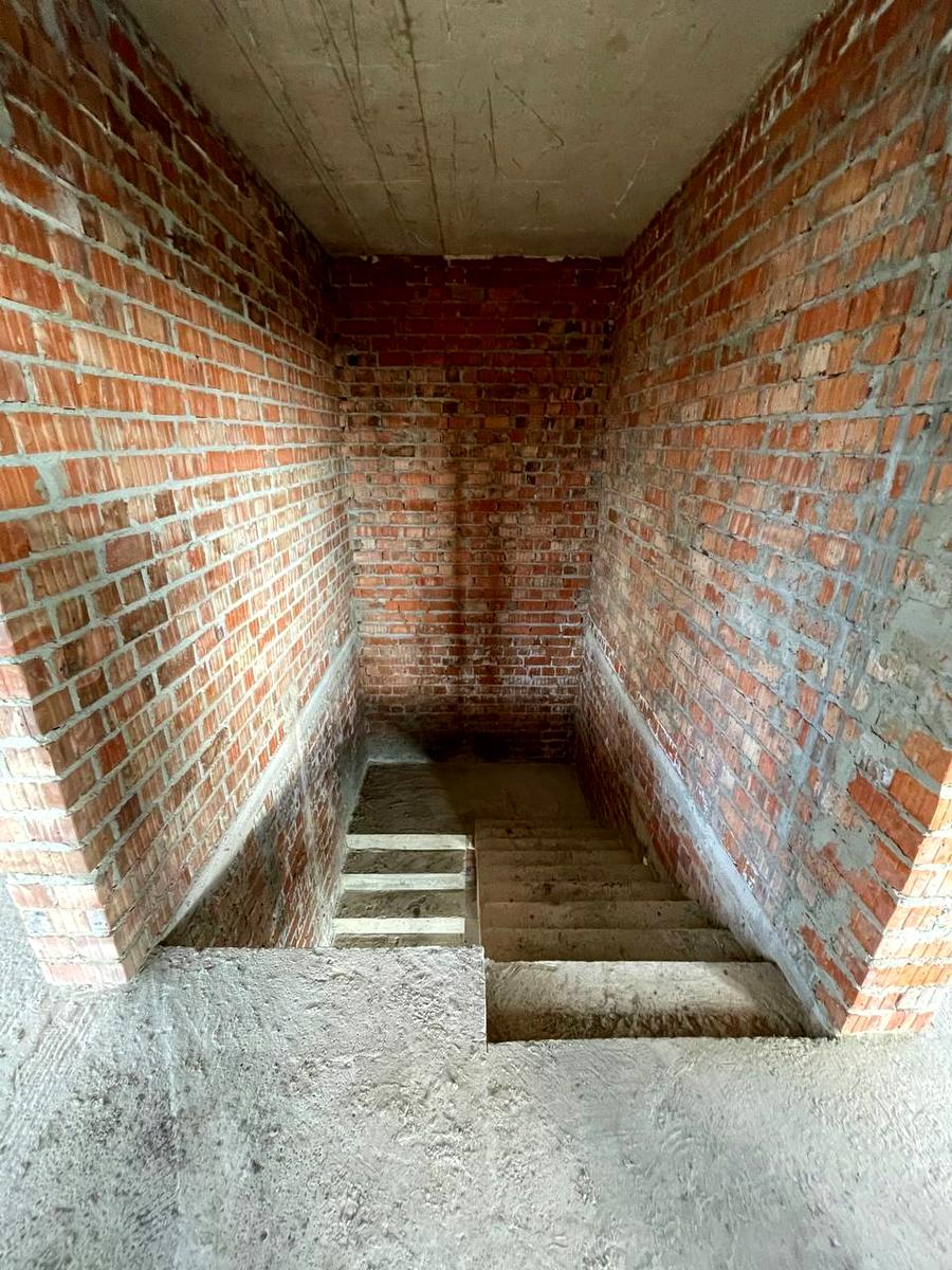 1845493495351682