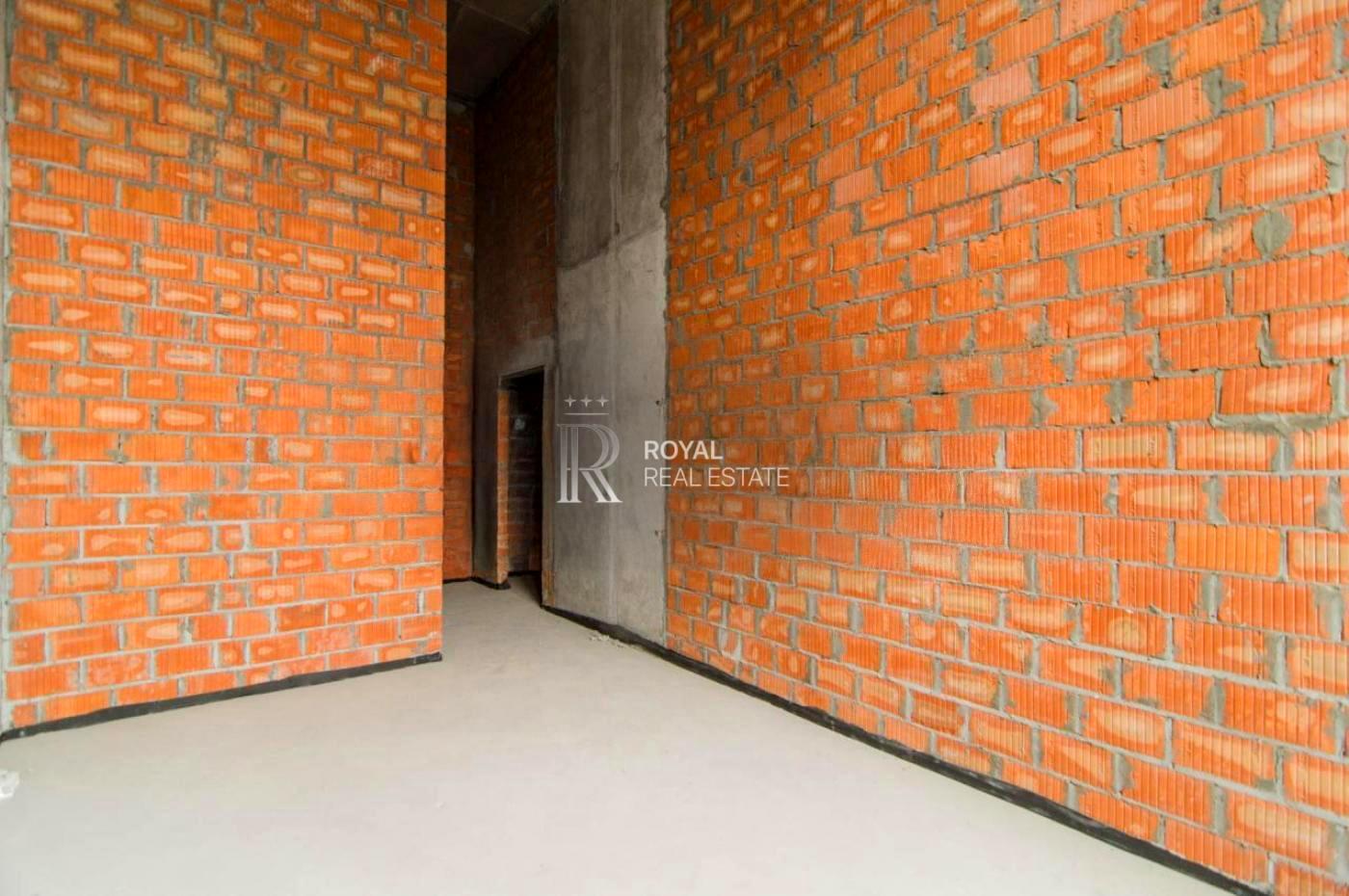 1840159456101684