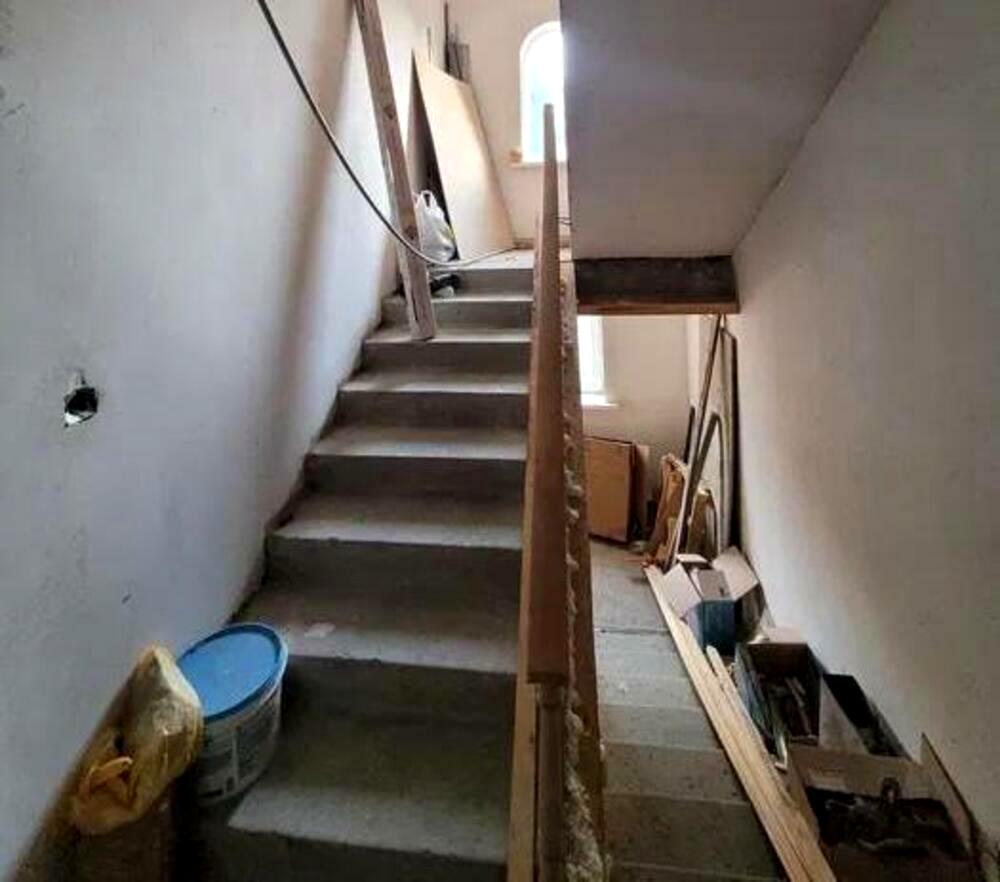 1835914315970687