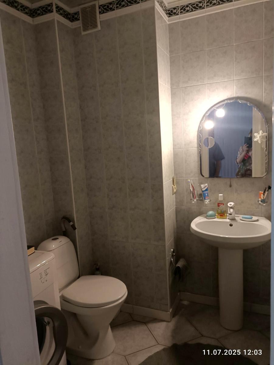 1838530324996690
