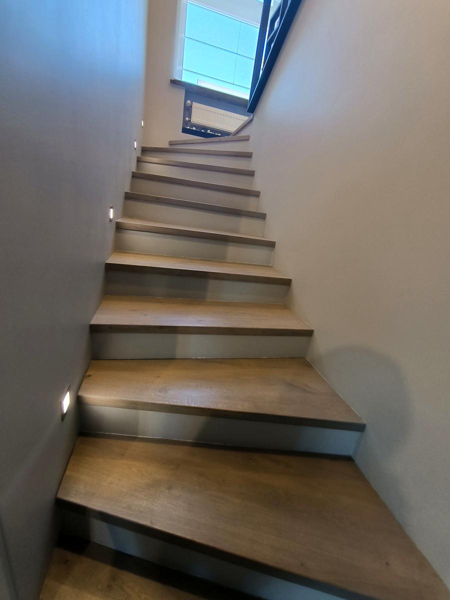 1840342730393690
