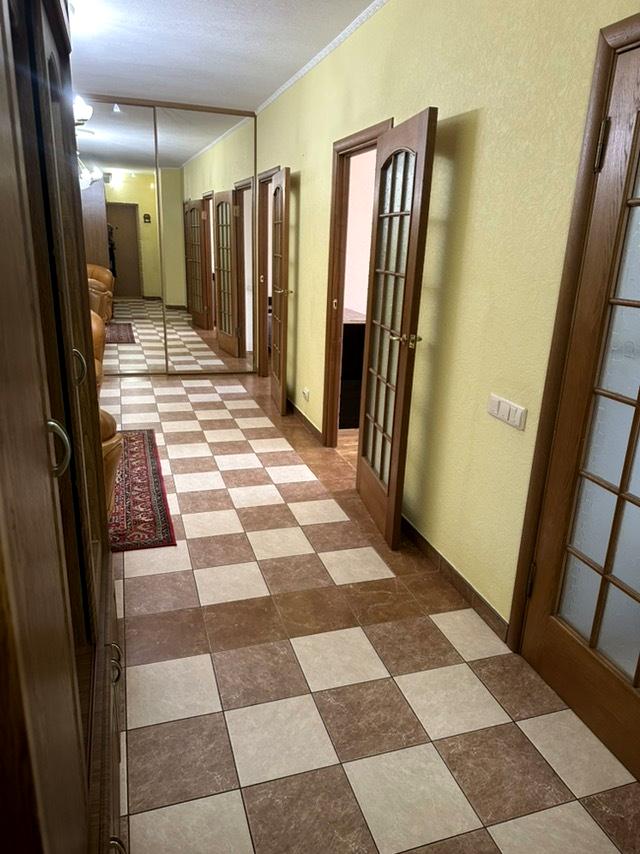 1844412252553692