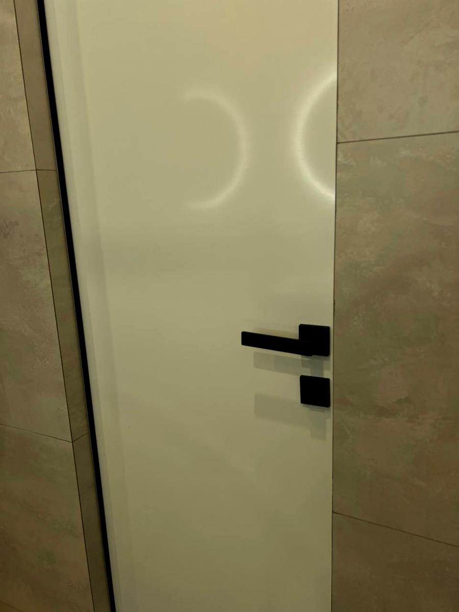 1845402833402693