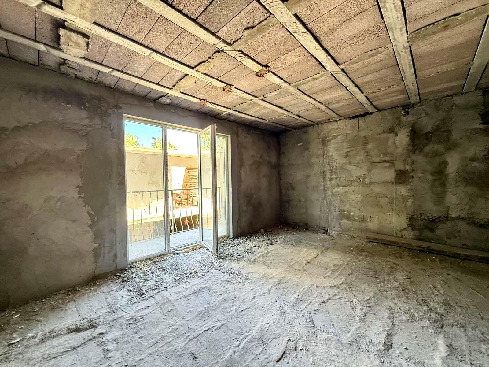 1844252082681696