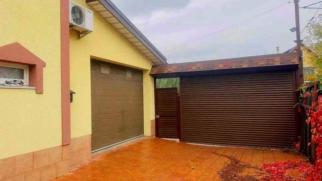 1813182768042070