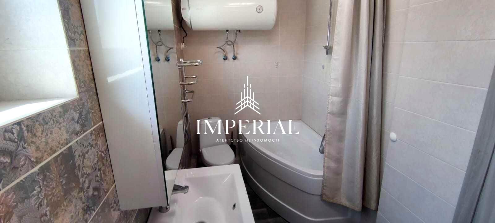 1843420045607701