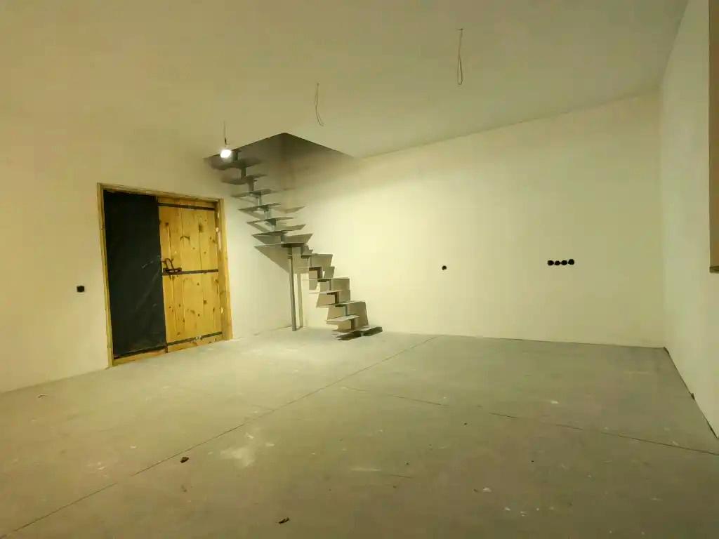 1844946593564701