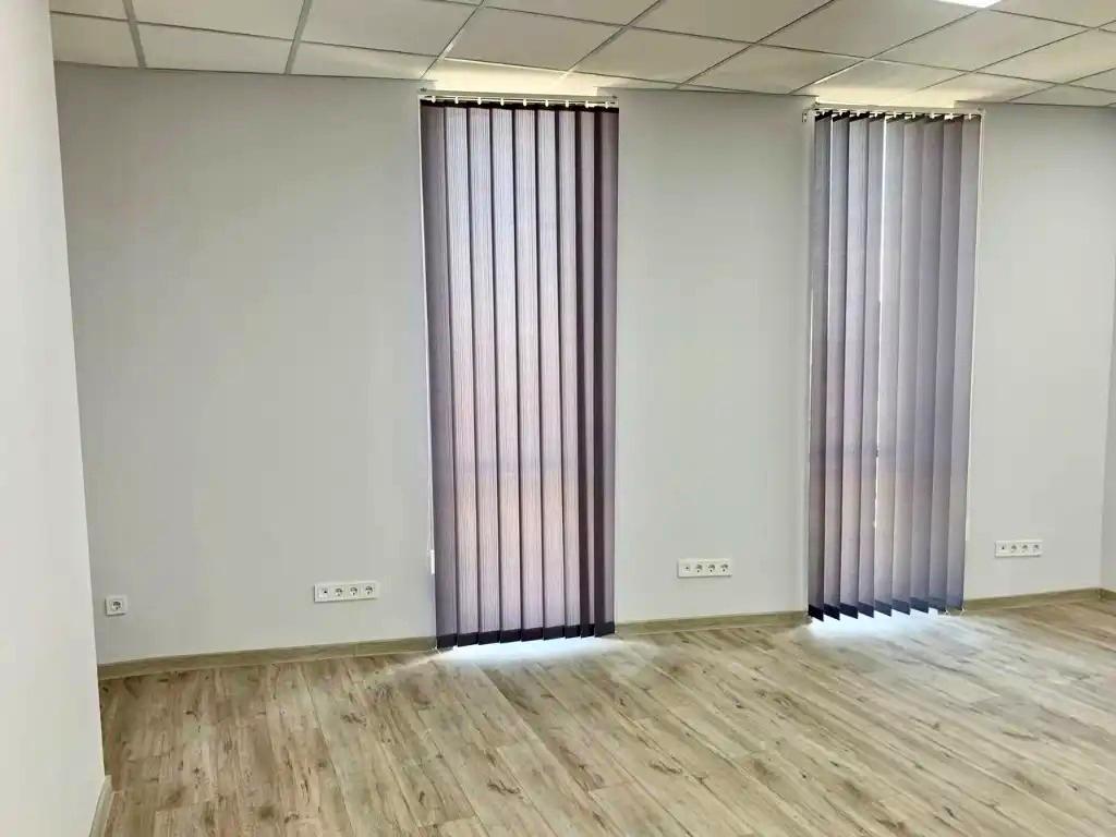 1843686772613710