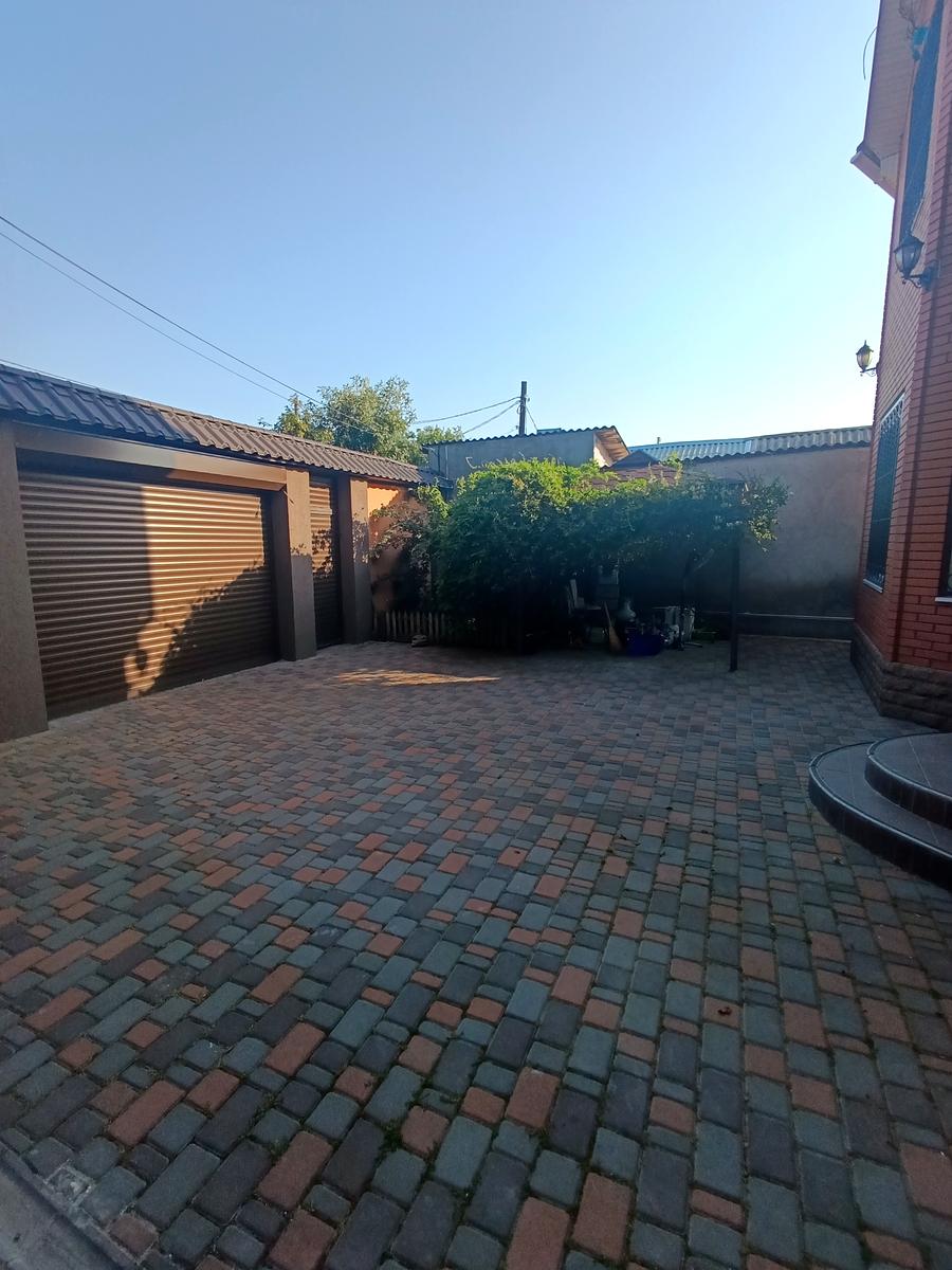 1838967246529718