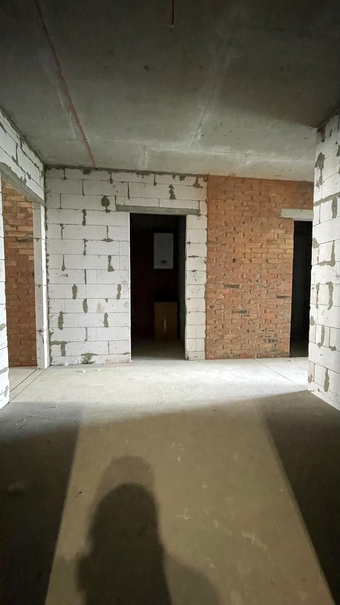 1844777796846718