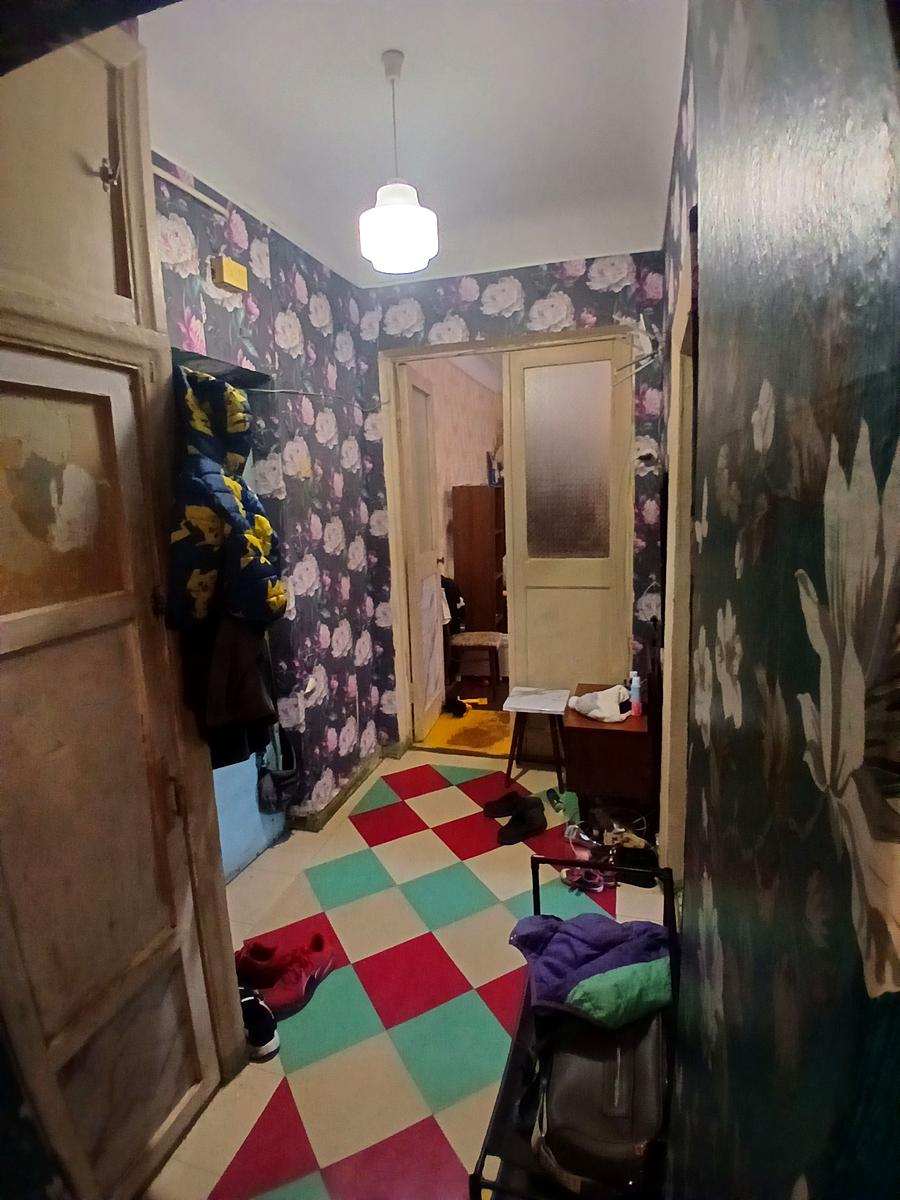 1846045653874072