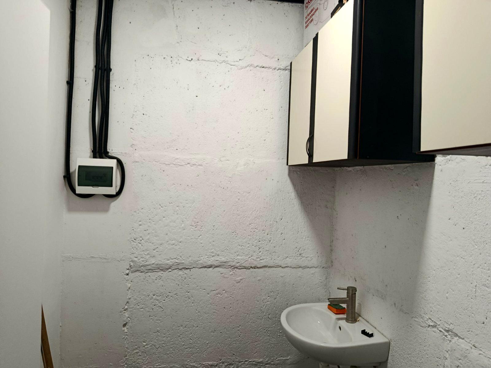 1833309436193724