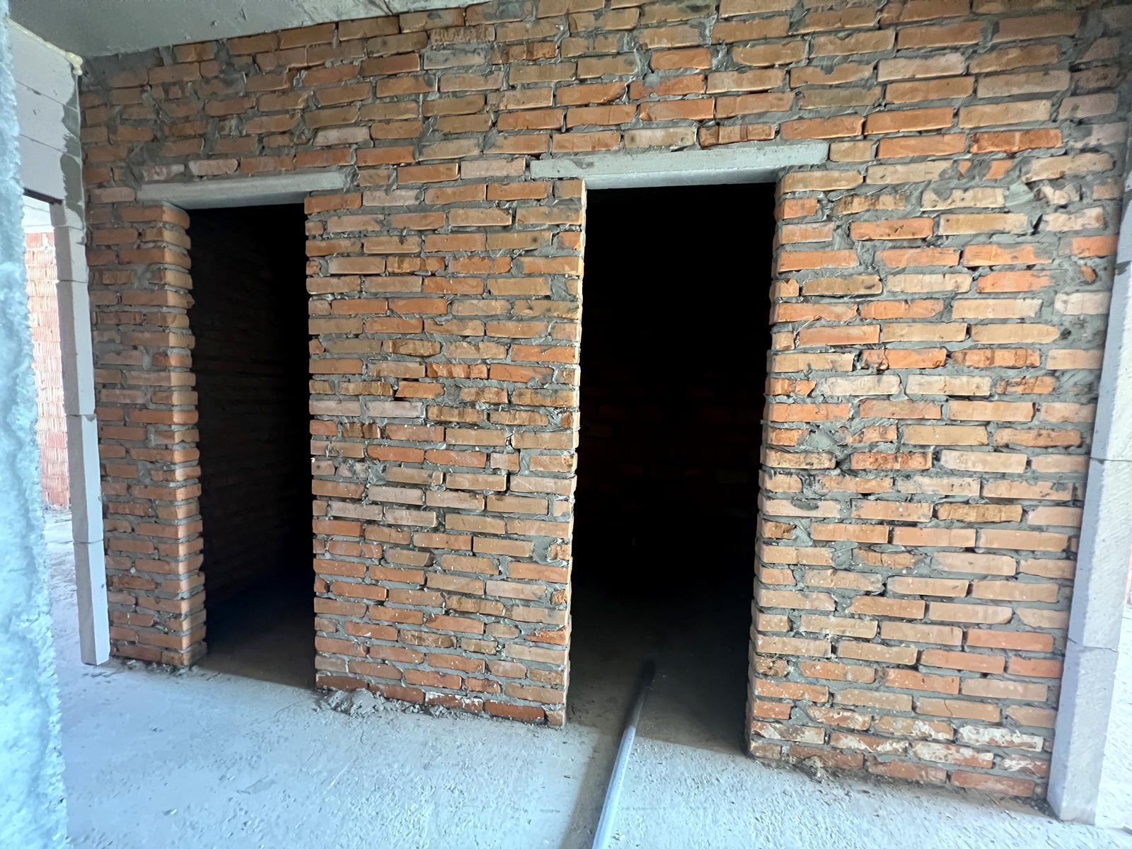 1835978334634724