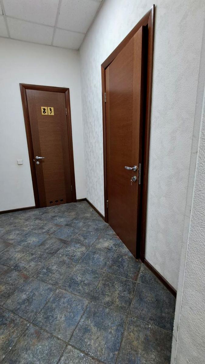 1842318444173725