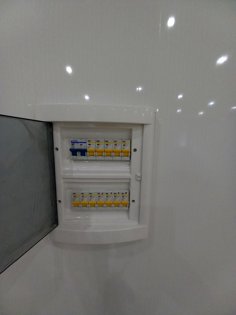 1844601519711725