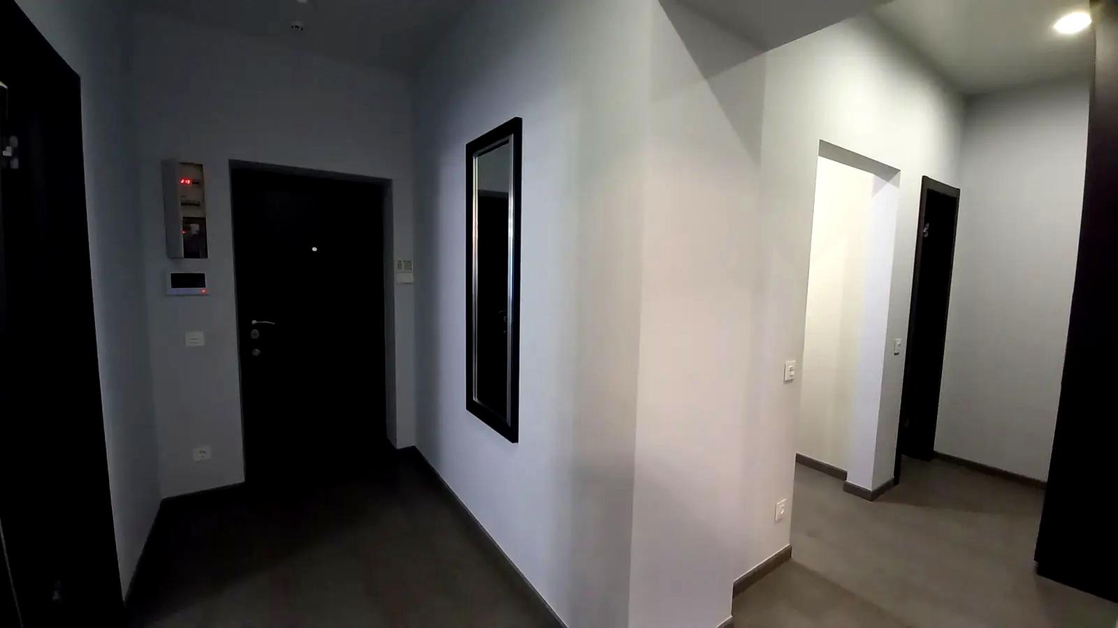 1845318143445725