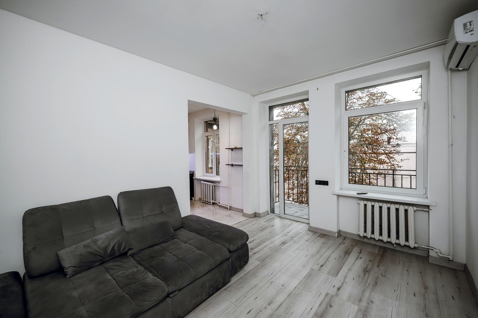 1844529662023726