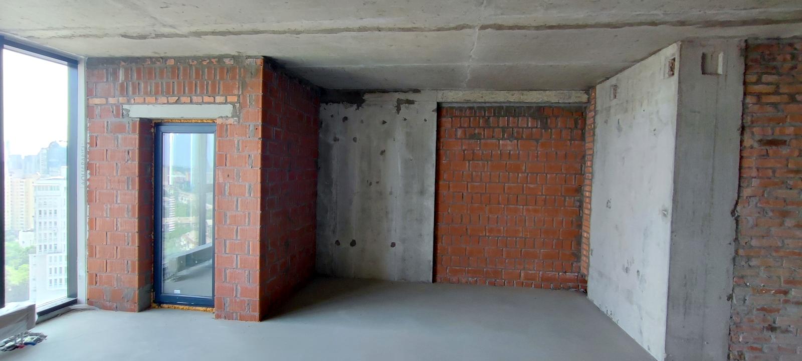 1834699850273727
