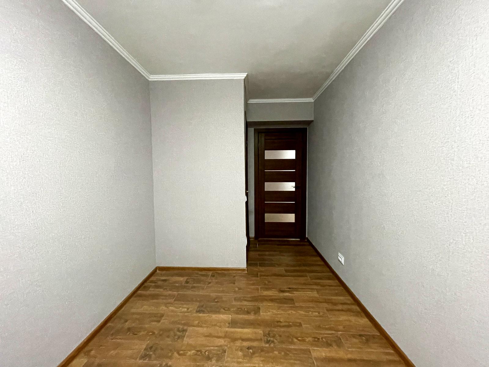 1843967750443727
