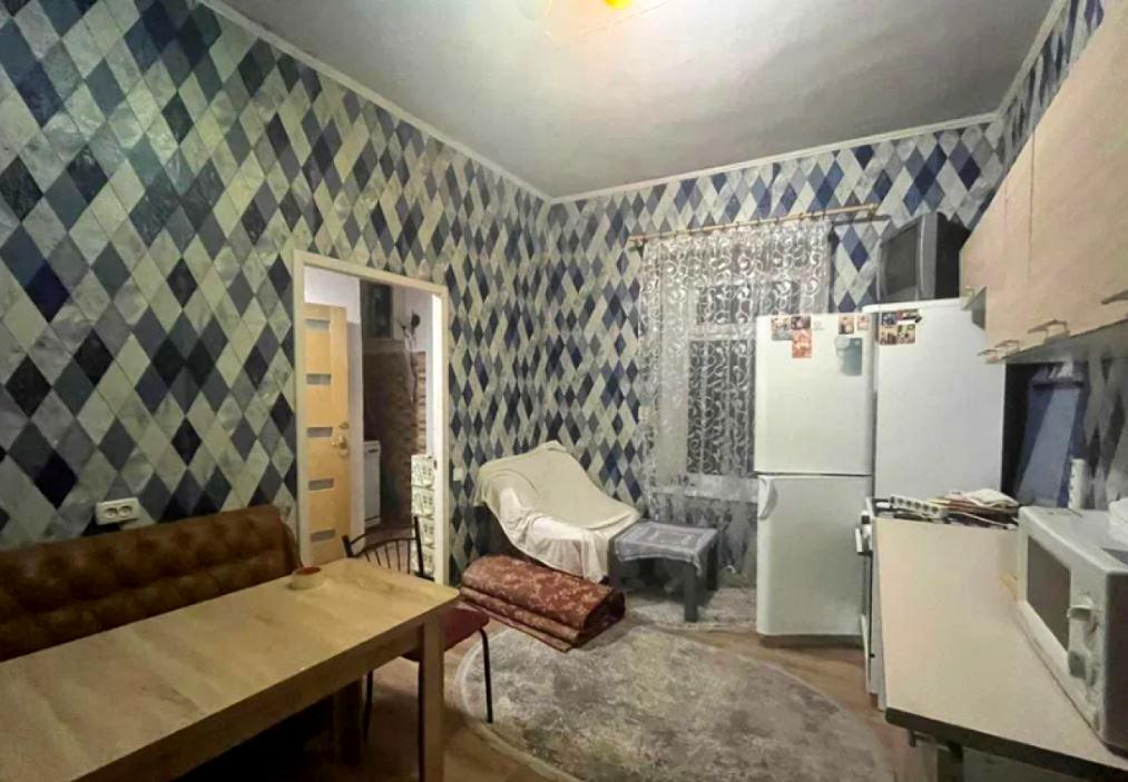 1844895312965728