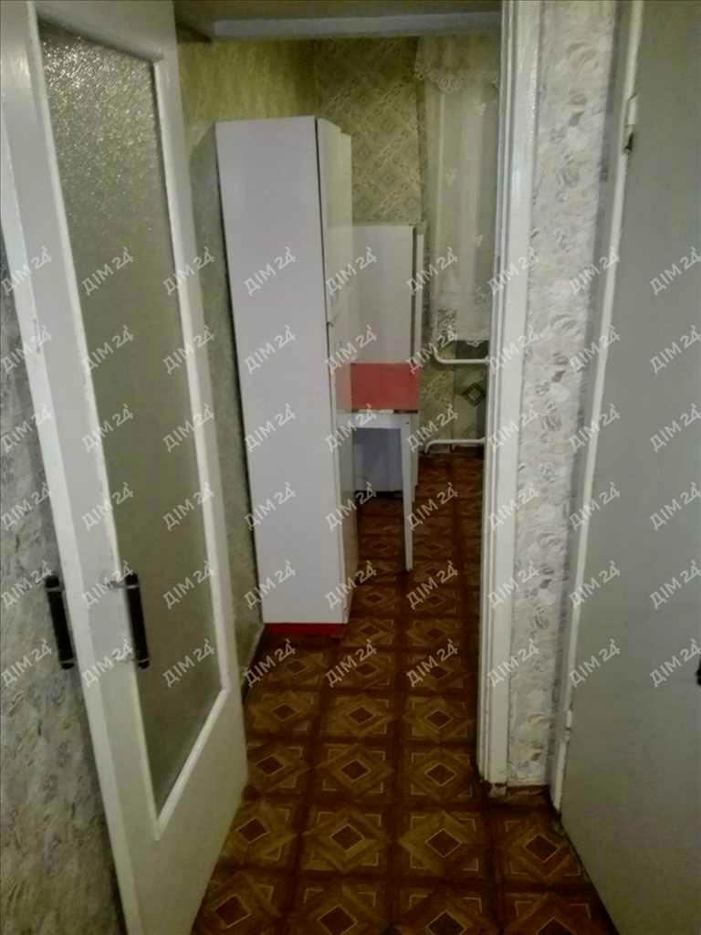 1834094705330734