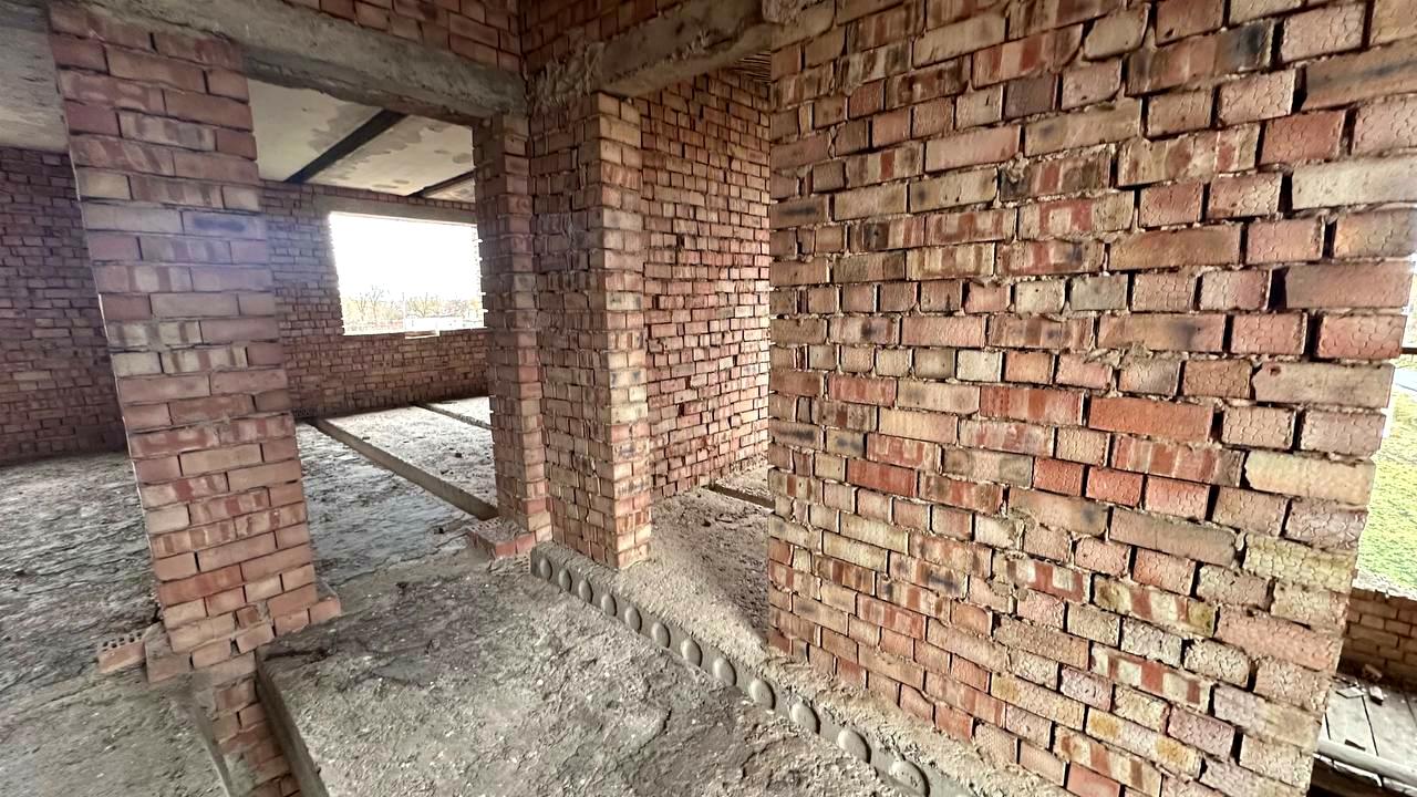 1822490107649735