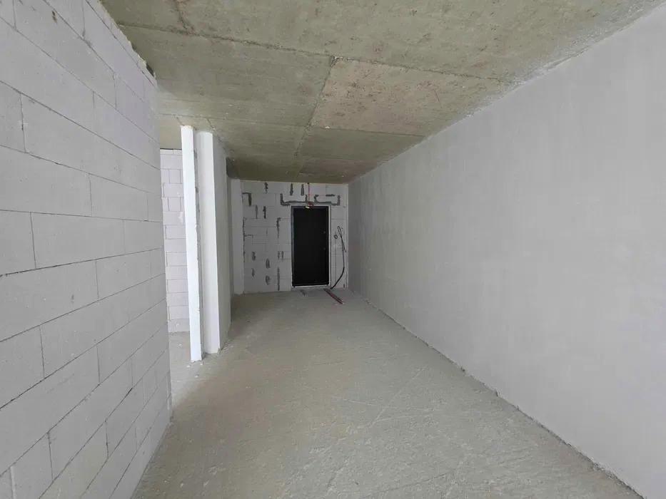 1842226133423737