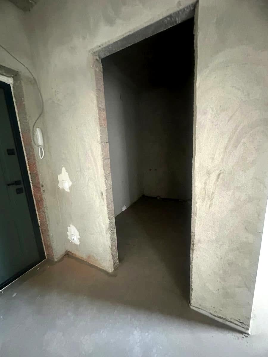 1838613324369738