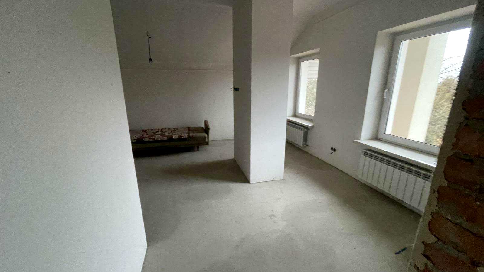 1835374801608740