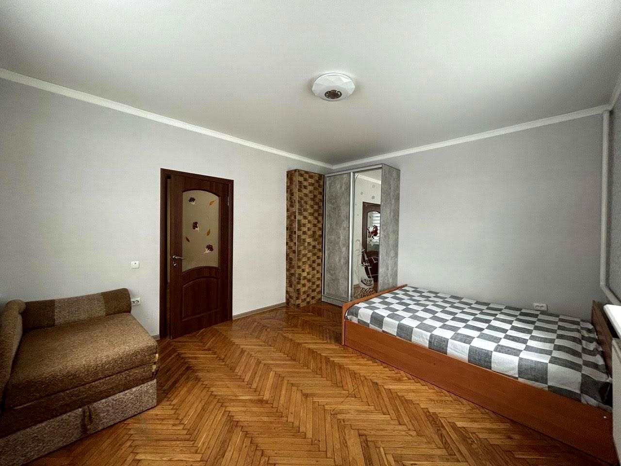 1839704869937740