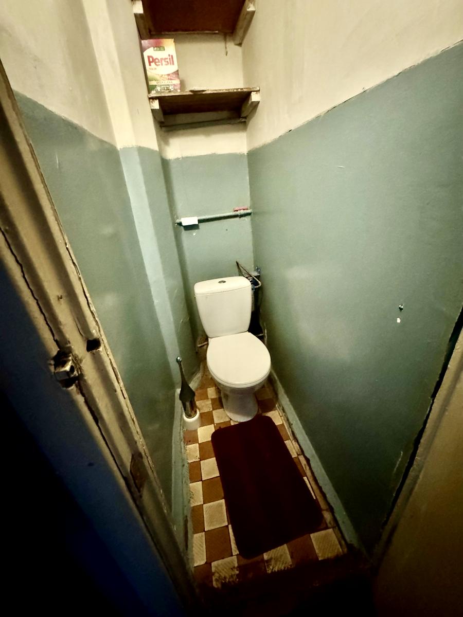 1824651328182747
