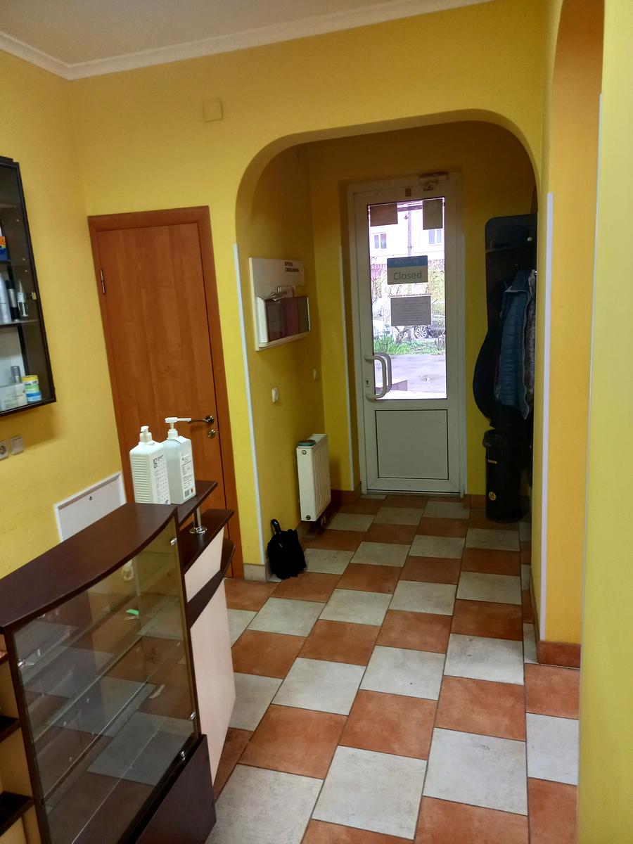 1829027101836748