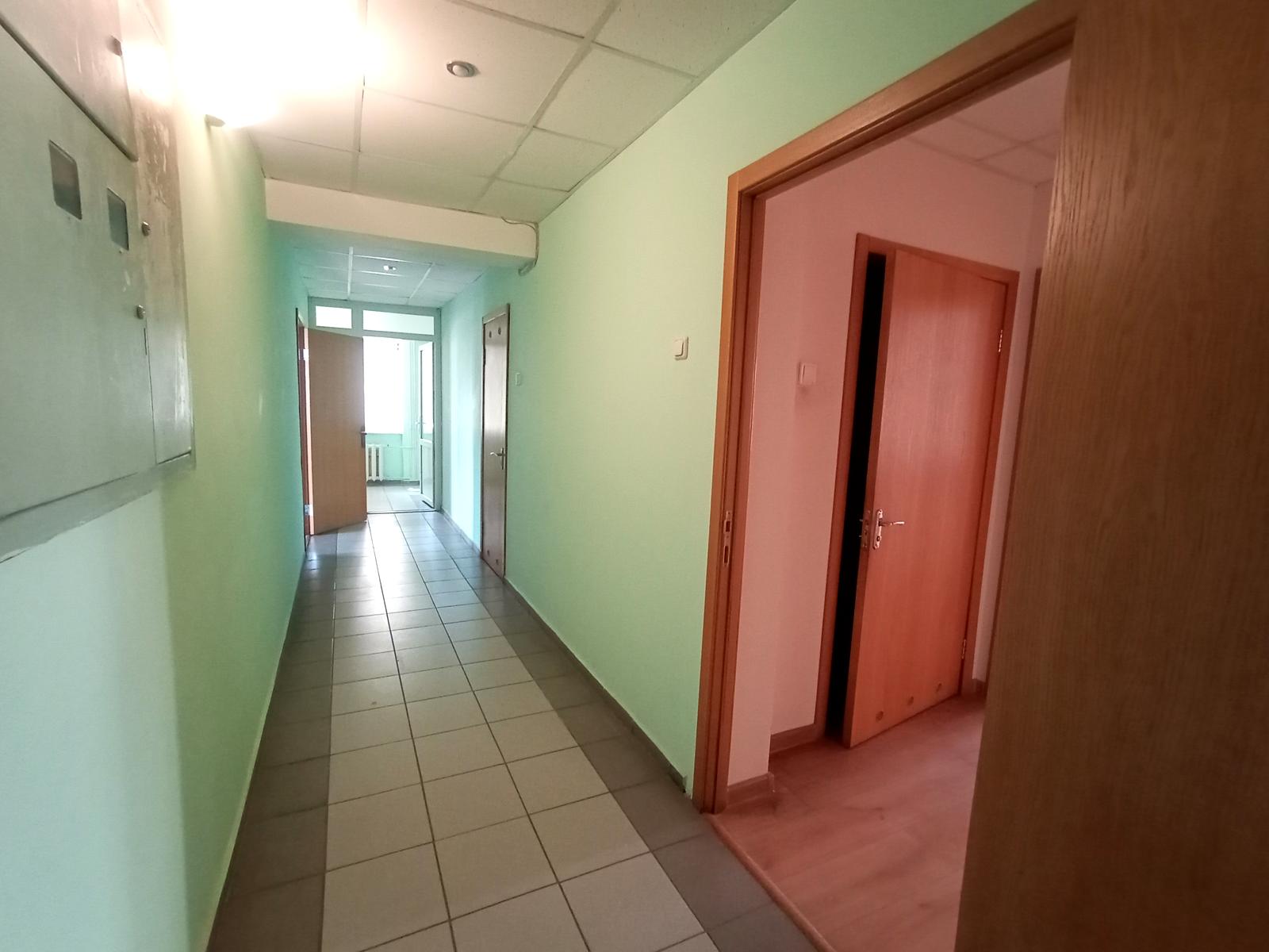 1835916417421748