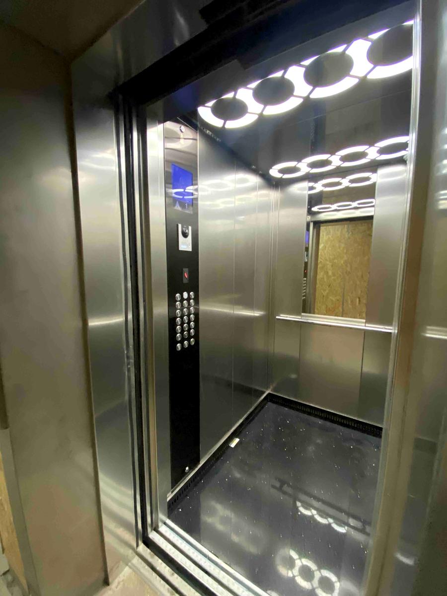 1838619179200748