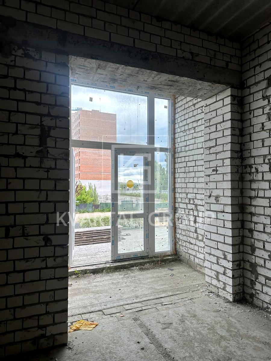 1845261903083756