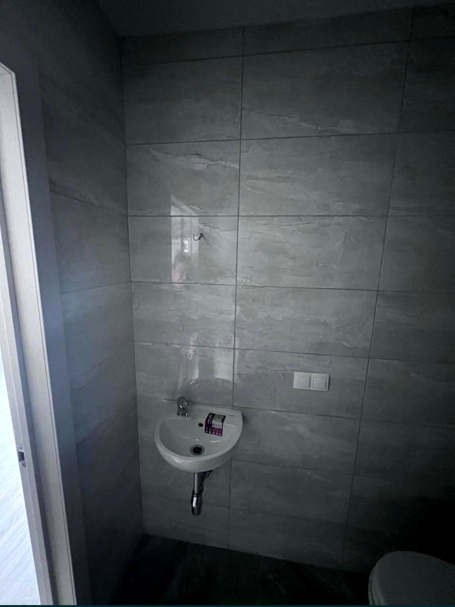 1816893316472076