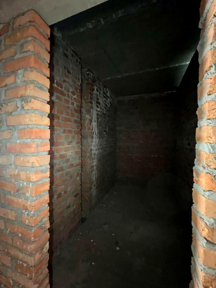 1838340099998764
